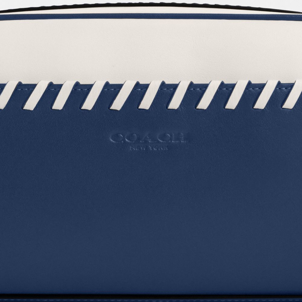 COACH®,スモール トラベル キット・ウィップスティッチ,スマホケース&小物ポーチ,ﾃﾞｲｰﾌﾟ ﾌﾞﾙｰ/ﾁｮｰｸ