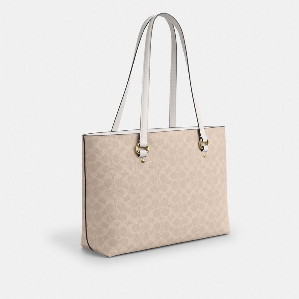 COACH®,Gallery Tote Bag In Signature Canvas,Canvas,Tote,Work,Beige,Angle View