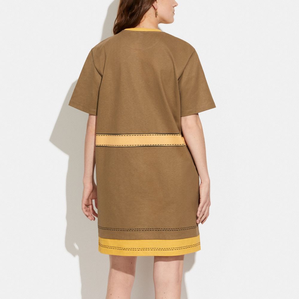 COACH®,TROMPE L'OEIL BUCKLE DRESS IN ORGANIC COTTON,Bright Gold,Scale View