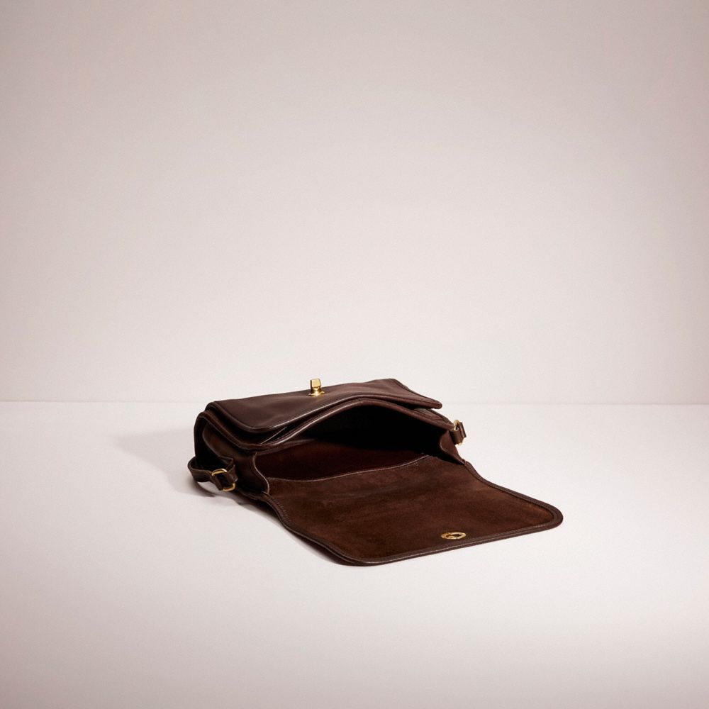 Vintage Ridgefield Flap