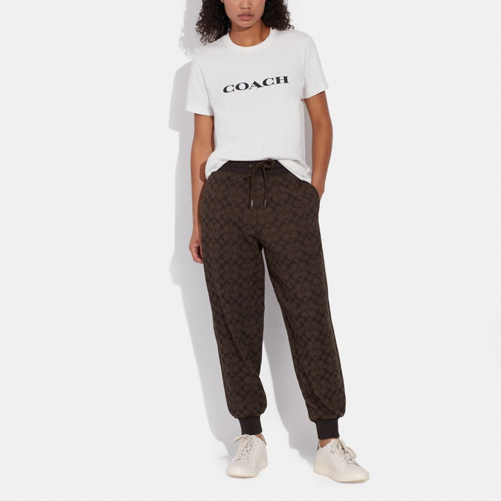 COACH®,SIGNATURE JOGGERS,Chestnut,Scale View