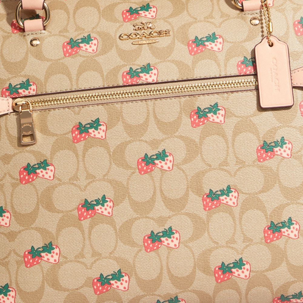 COACH Outlet STRAWBERRY PRINT Collection Up to 70% Off + Extra 15% Off