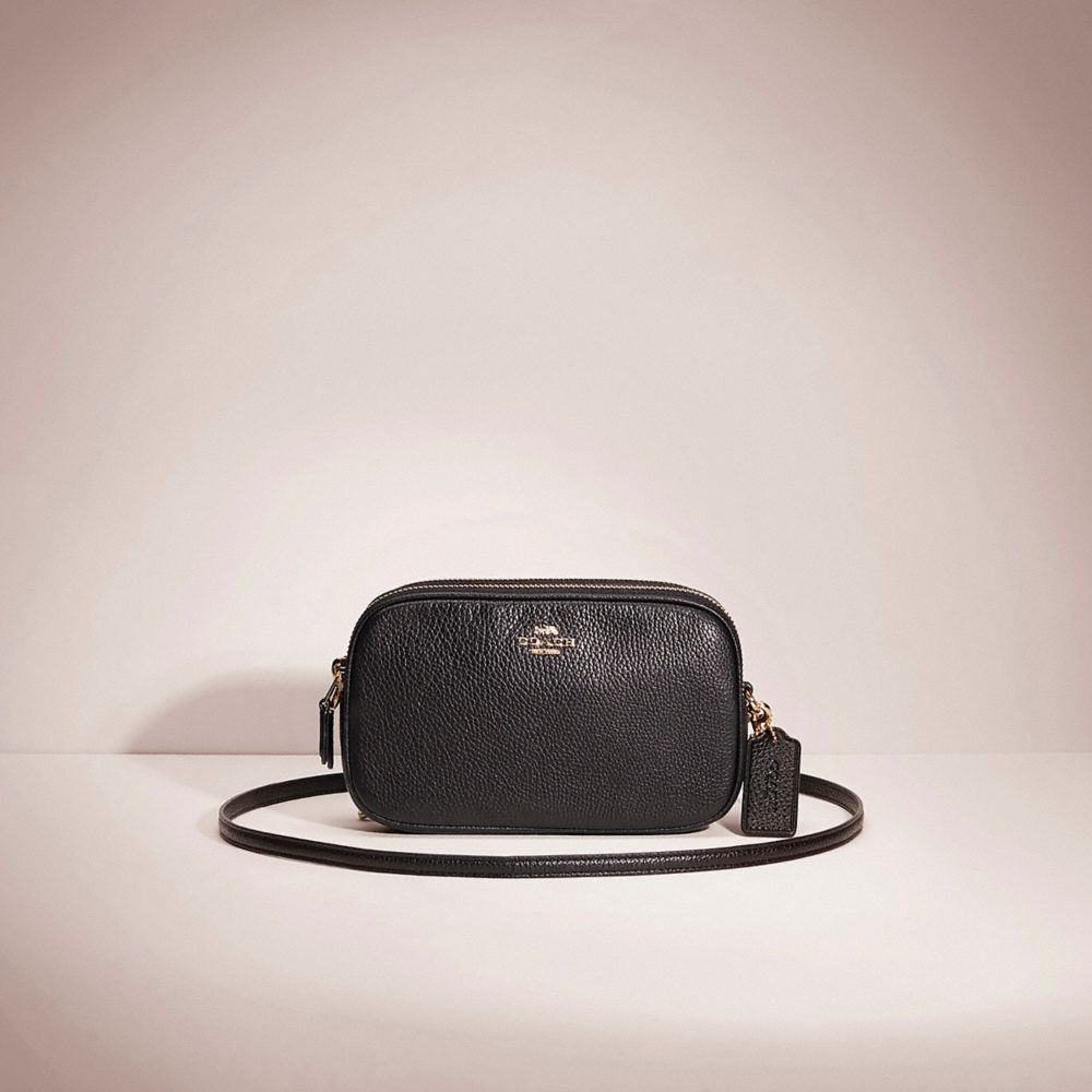 Coach sadie best sale crossbody clutch black