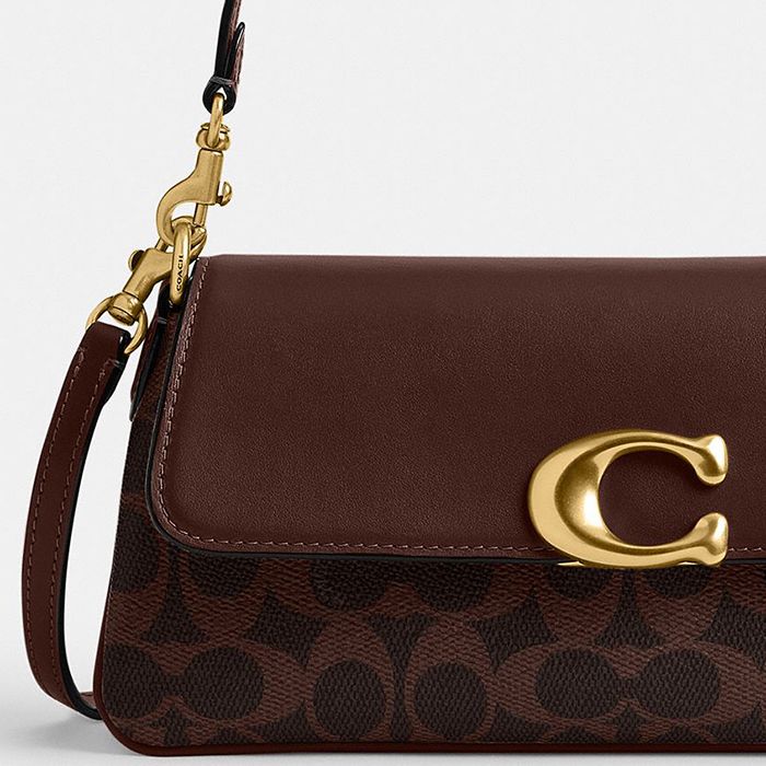 バッグ archive COACH Signature Shoulder Bag COACH® | Jet Shoulder Bag In Signature Canvas