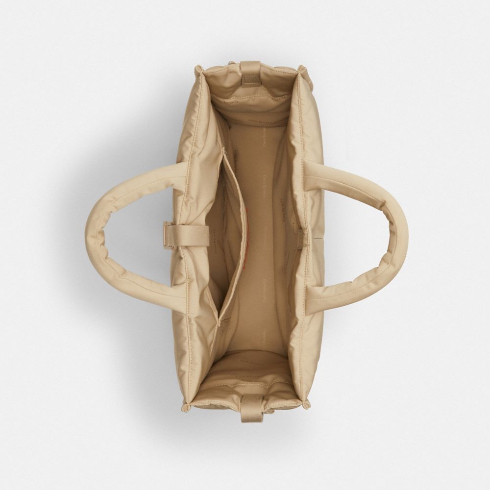 COACH®,Chino,Inside View,Top View
