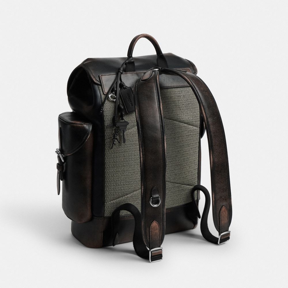 Рюкзак Coach Hitch Backpack In Loved Leather — фото 2