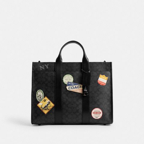 Мужские сумки Coach Wesley Tote In Signature Canvas With Patches