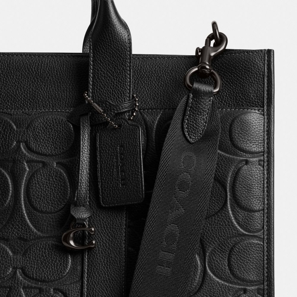 COACH®,Wesley Tote In Maxi Signature Leather,,Closer View