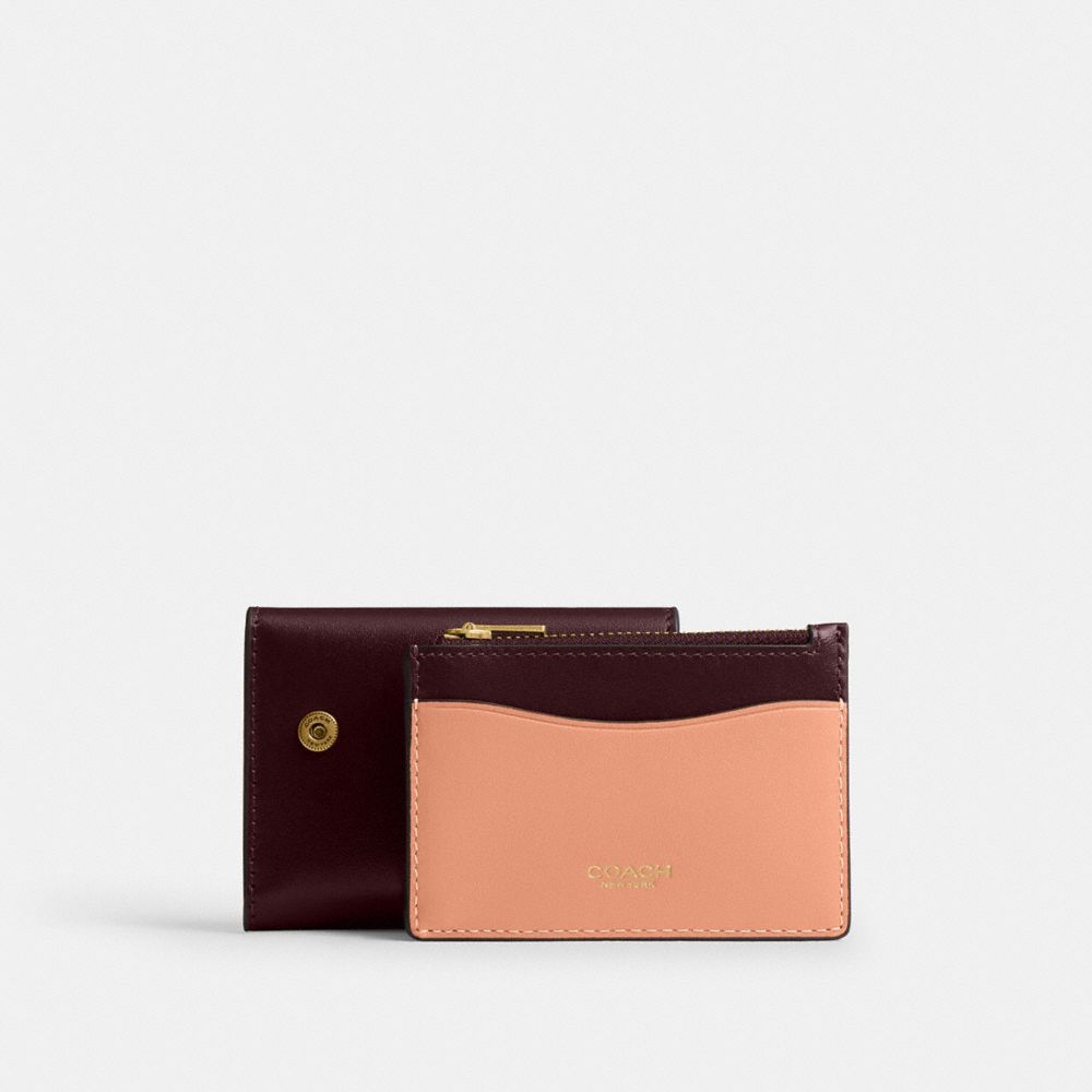 Coach Essential Card Holder Wallet In Colorblock In Burgundy