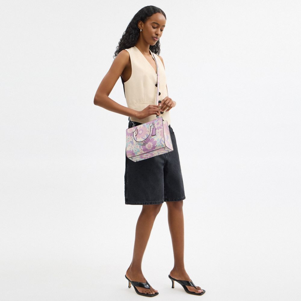 COACH®,Argent/Ivoire Multi,Detail View