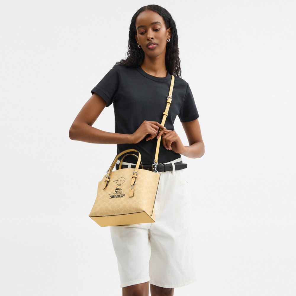 【COACH X PEANUTS】モリー トート バッグ 25・シグネチャー キャンバス・チャーリー・ブラウン 3