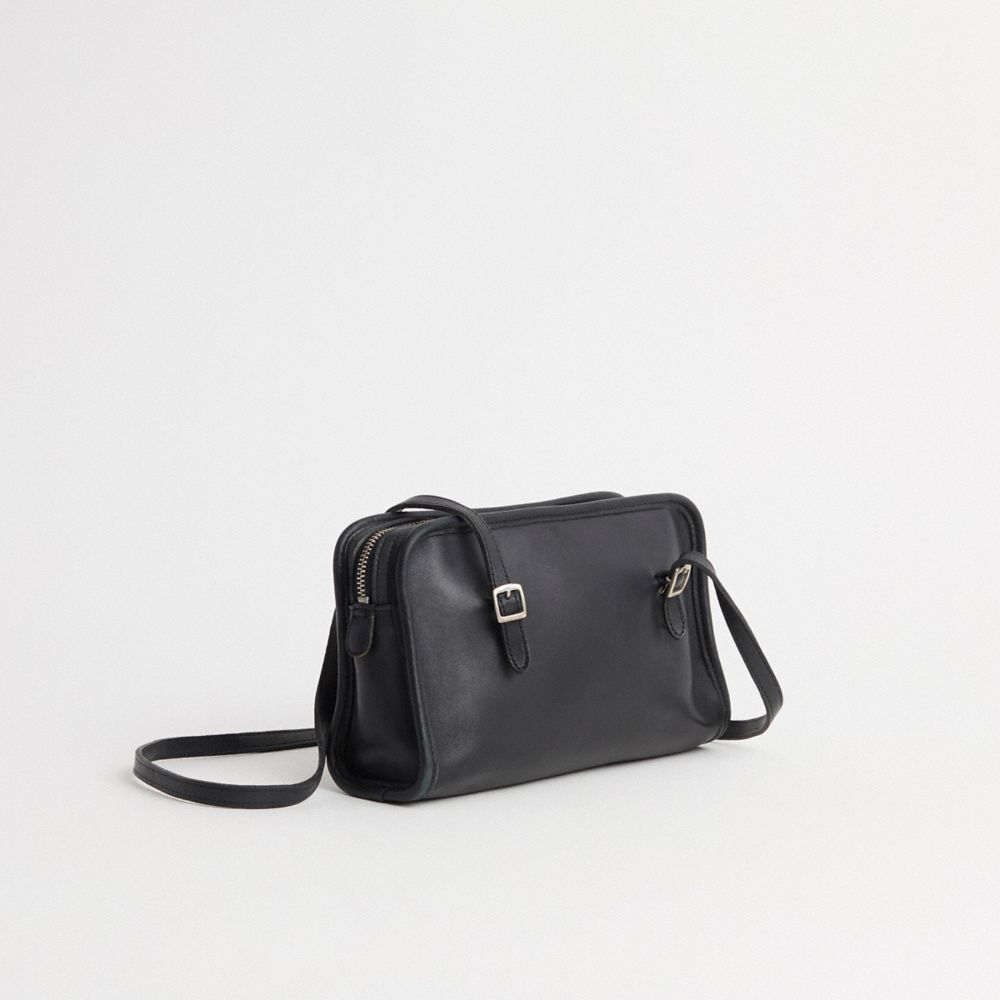 COACH®,Vintage Classic Swing Zip Bag,Leather,Crossbody,Logo,Casual,Work,Black,Angle View