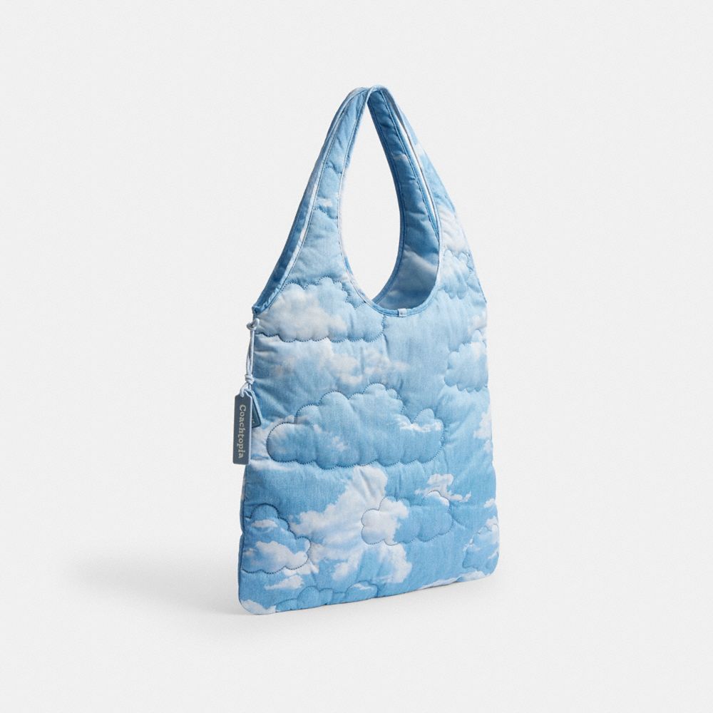 Coach Topia Loop Flache Tote Mit Steppung Und Wolkenprint