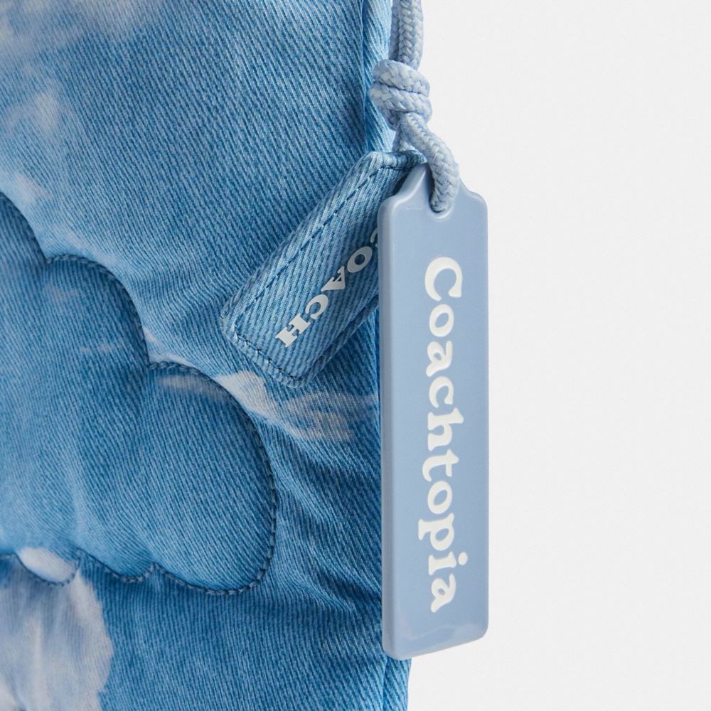 Coach Topia Loop Flache Tote Mit Steppung Und Wolkenprint