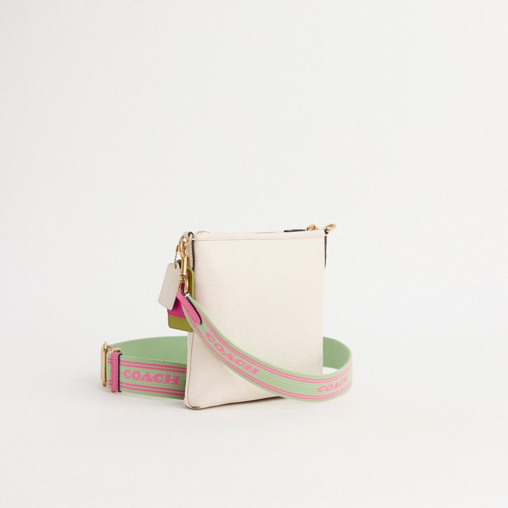 COACH®,Laiton/Craie,Angle View