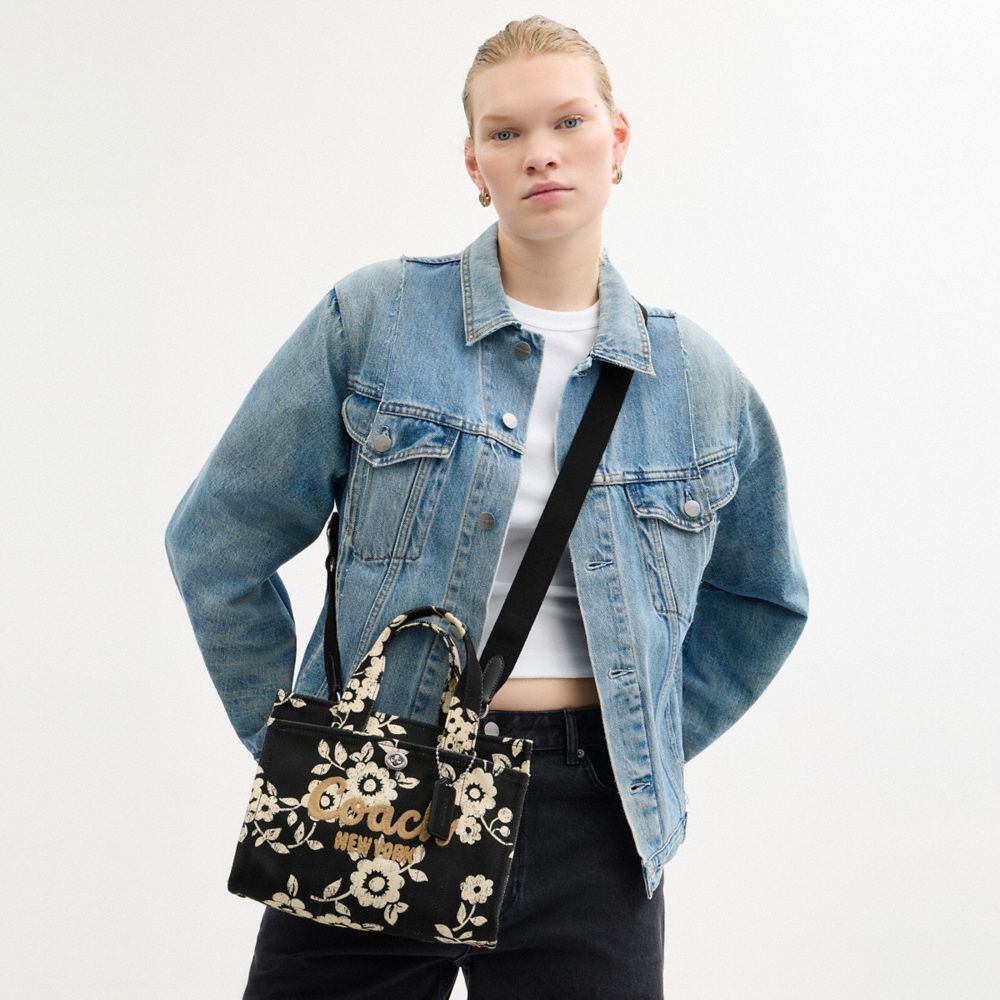 COACH®,Cargo Tote Bag 26 With Floral Print,