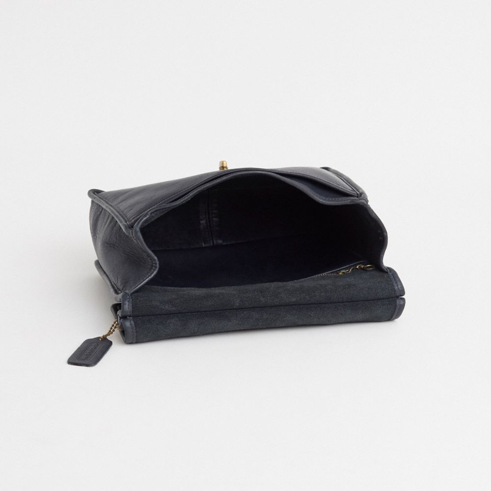 COACH®,Vintage Willis Bag,Leather,Satchel,Logo,Adjustable,Work,Casual,Black,Inside View,Top View