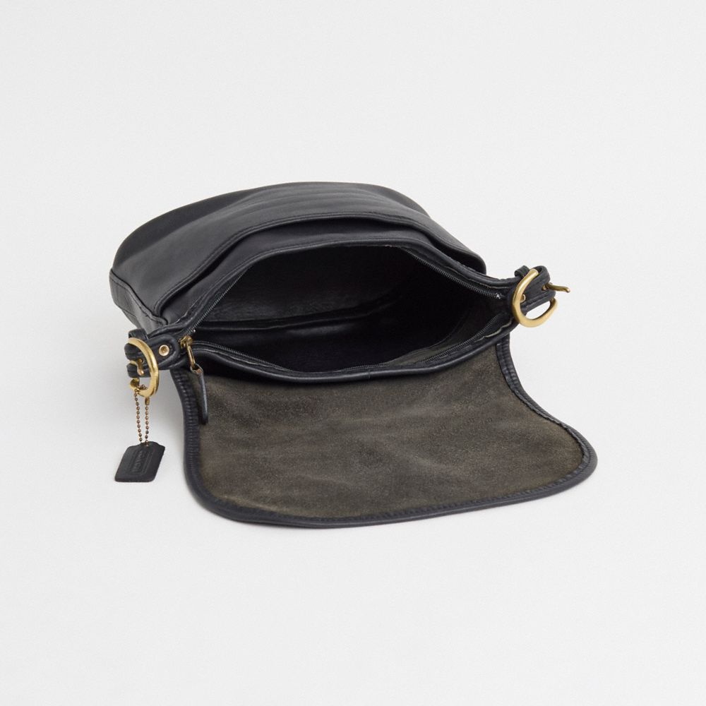 COACH®,Vintage Soho Fletcher Bag,Calfskin Leather,Crossbody,Logo,Adjustable,Casual,Black,Inside View,Top View
