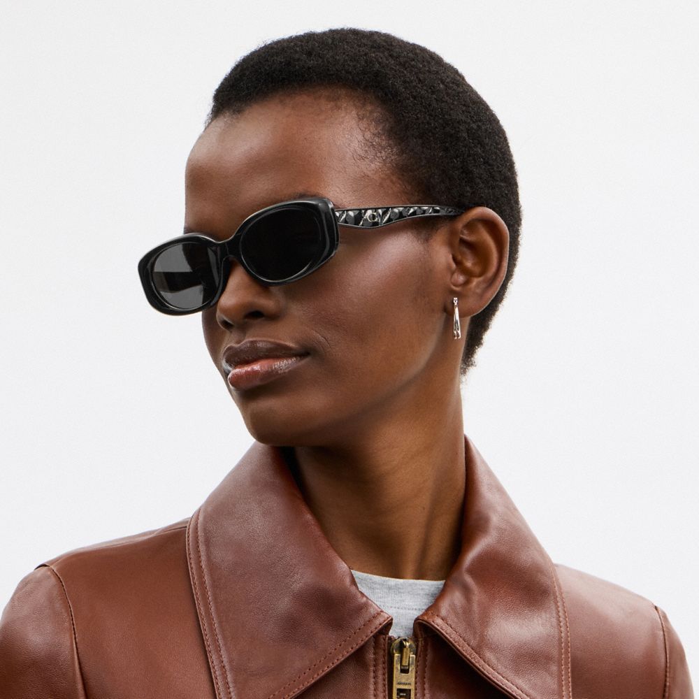 Coach Quilted Oval Rectangle Sunglasses — фото 4