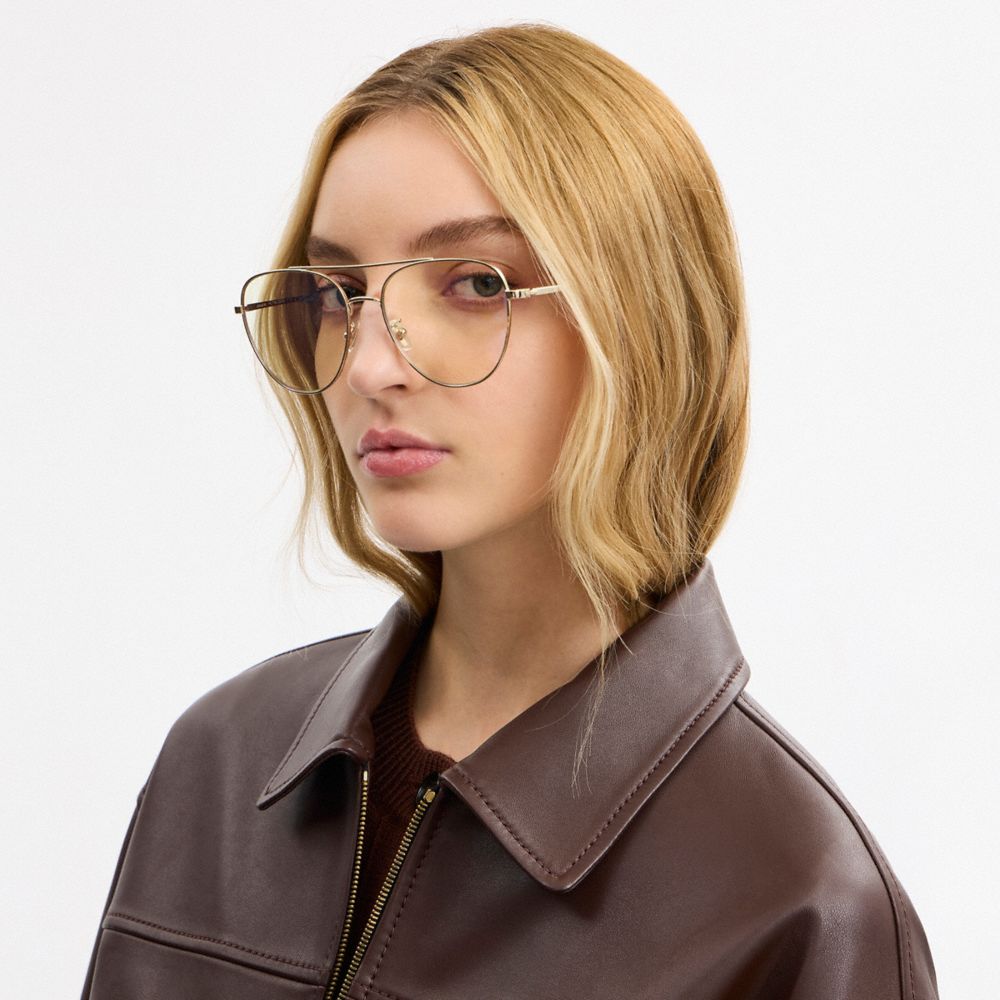 COACH®,Cristal,Detail View