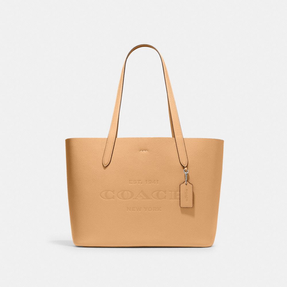 Totes & Carryalls