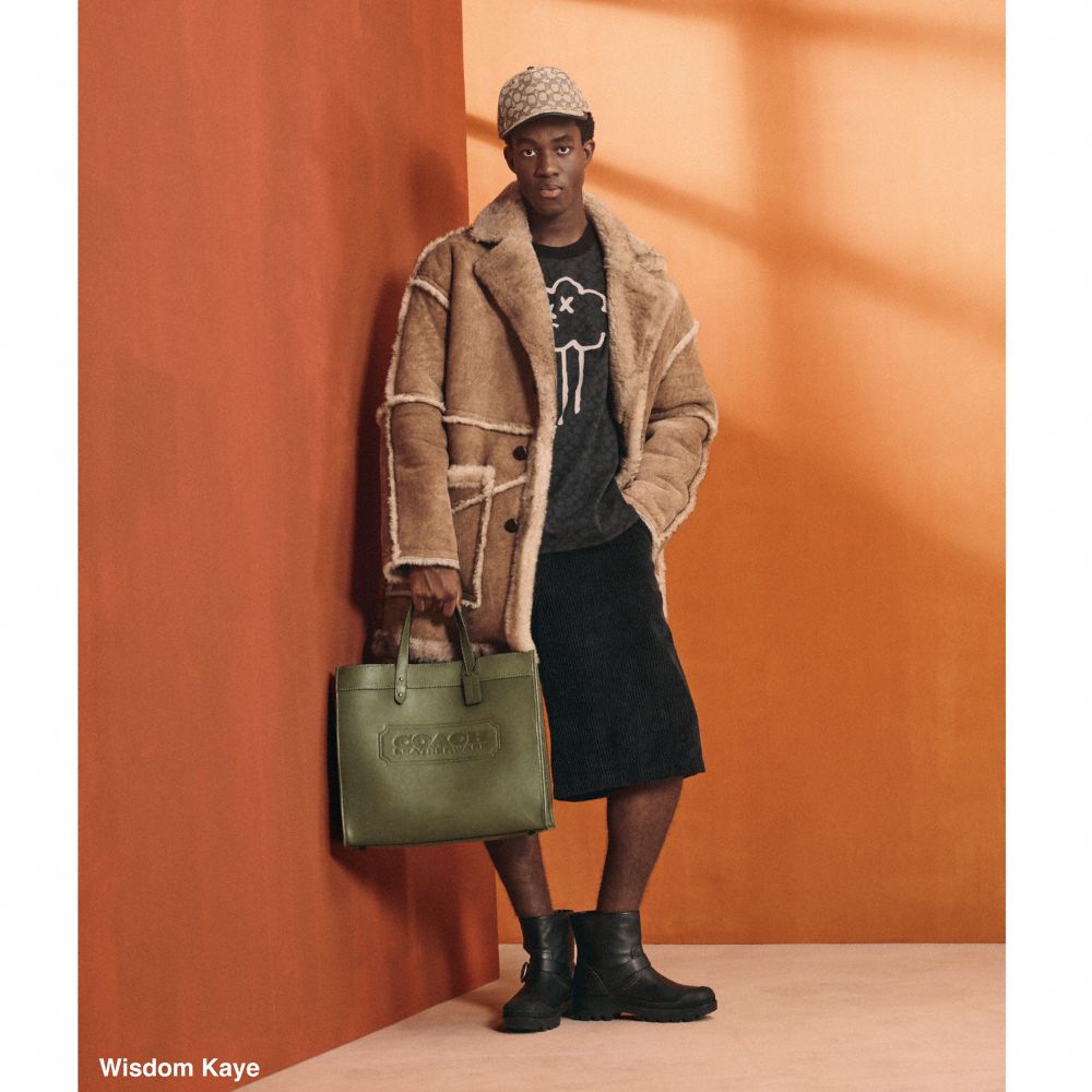 COACH®,Field Tote Bag 40 With Coach Badge,,Scale View