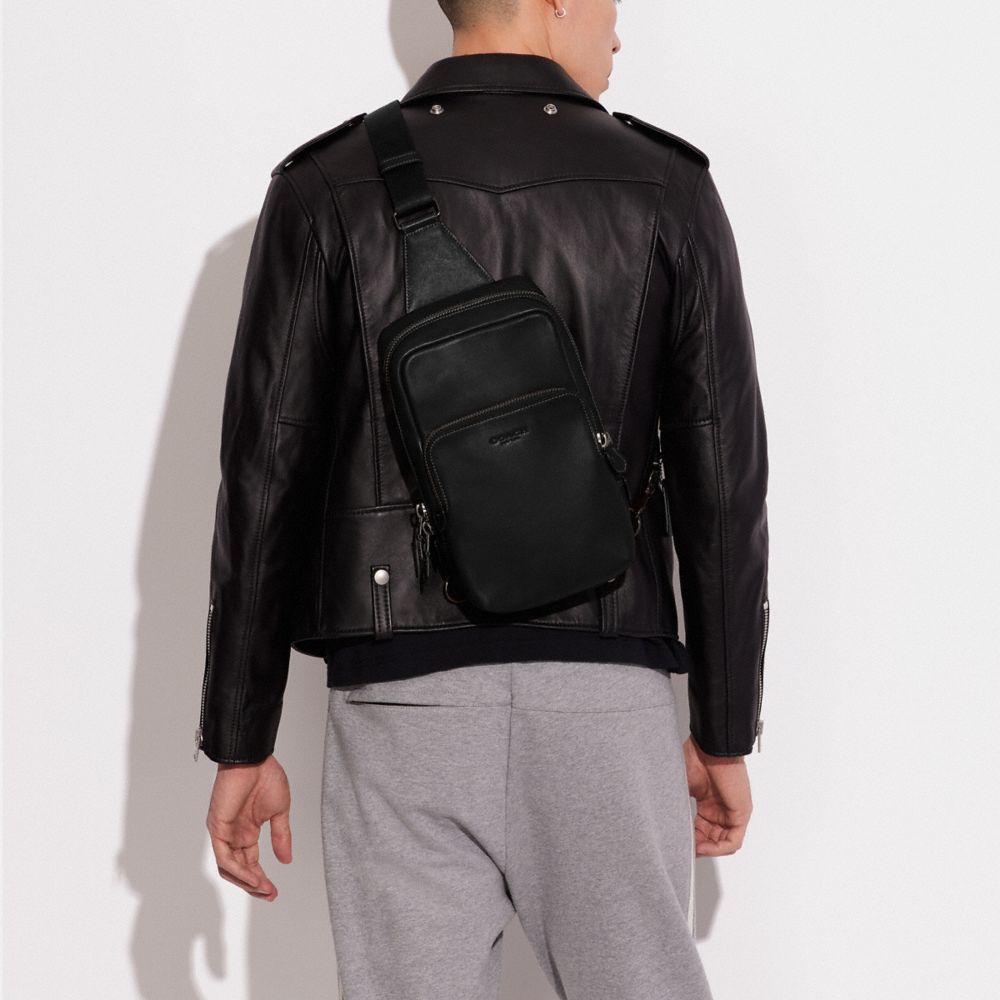 COACH®,ゴッサム パック,メッセンジャー&ボディバッグ,ﾌﾞﾗｯｸ