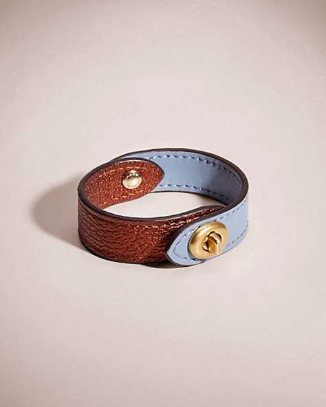 COACH®,REMADE TURNLOCK BRACELET,Nappa leather,Mini,Multi,Front View