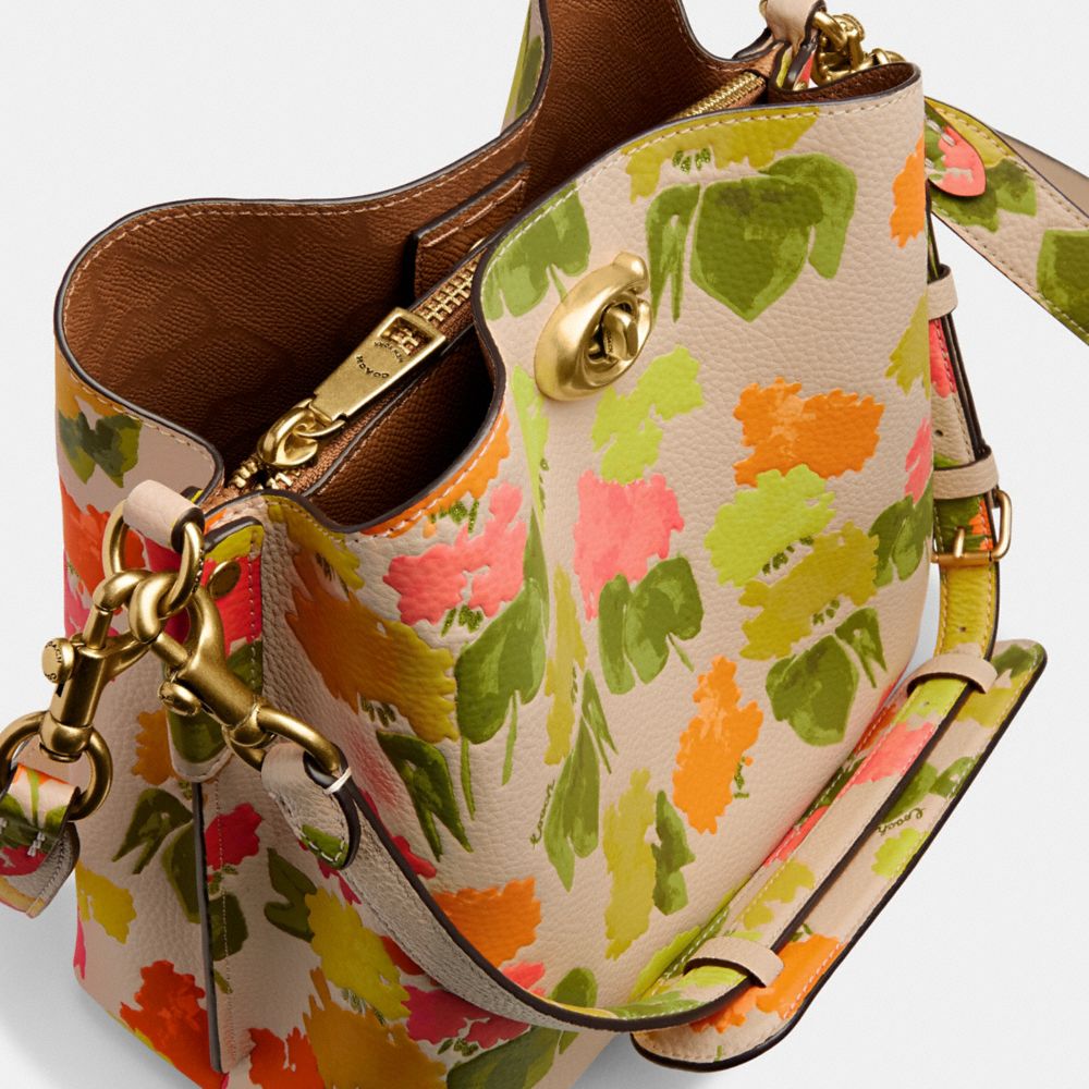 Willow Bucket Bag