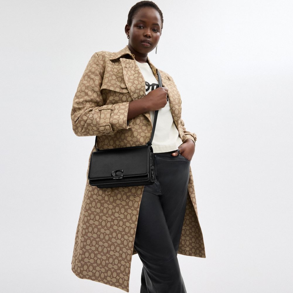 COACH®,Bandit Shoulder Bag,Leather,Calf Hair,Shoulder Bag,Logo,Metal,Adjustable,Gold Metal,Casual,Black