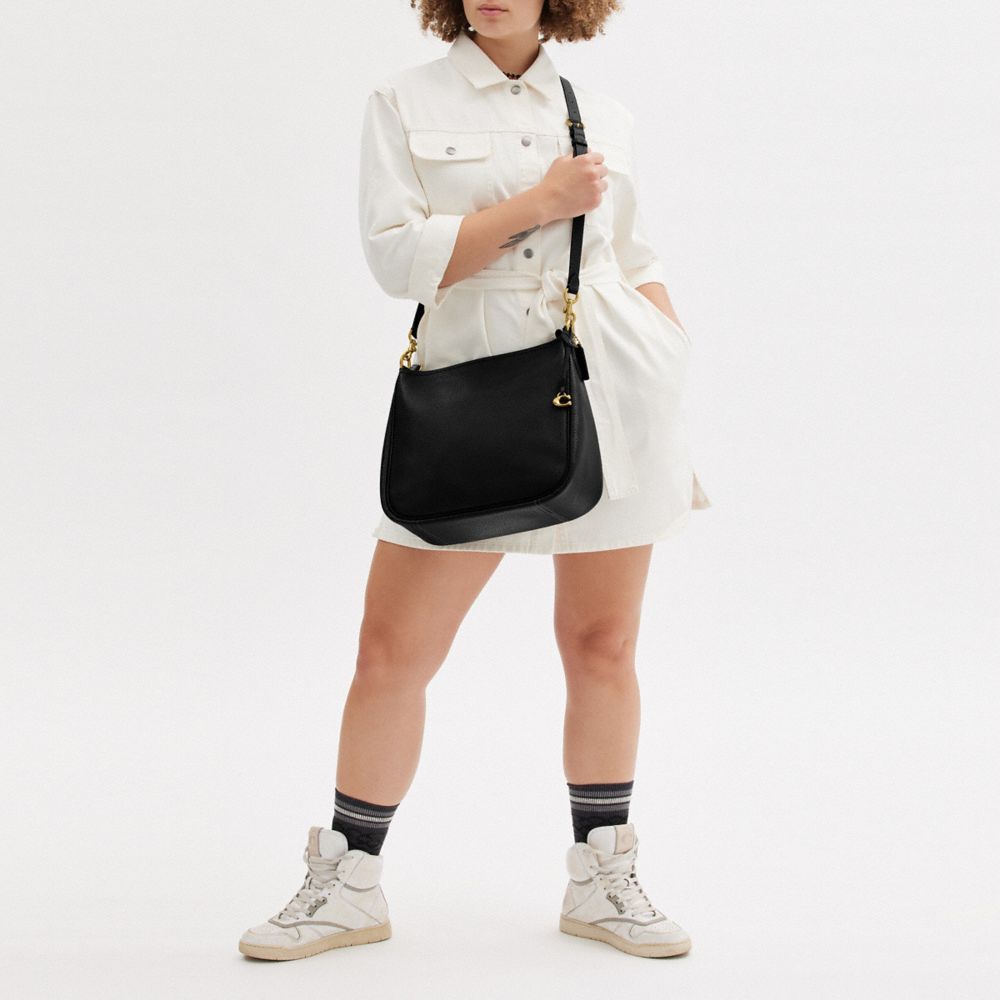 COACH®,Cary Shoulder Bag,Leather,Hobo,Logo,Metal,Casual,Black,Scale View