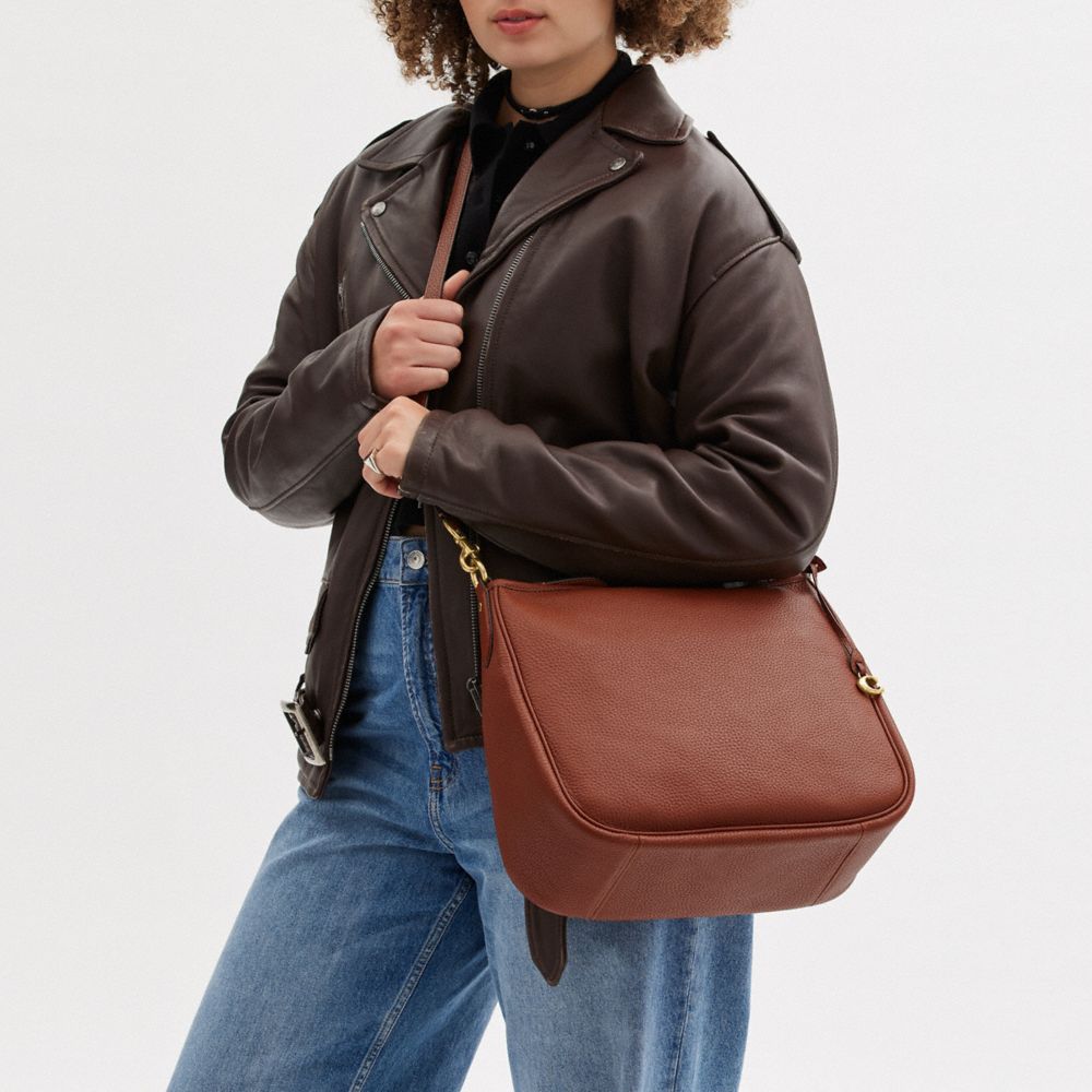 COACH®,Cary Shoulder Bag,Leather,Hobo,Metal,Logo,Casual,Brown,Scale View