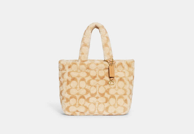 COACH®,TOTE 28 IN SIGNATURE SHEARLING,Shearling/Leather,Medium,Brass/Warm Neutral,Front View