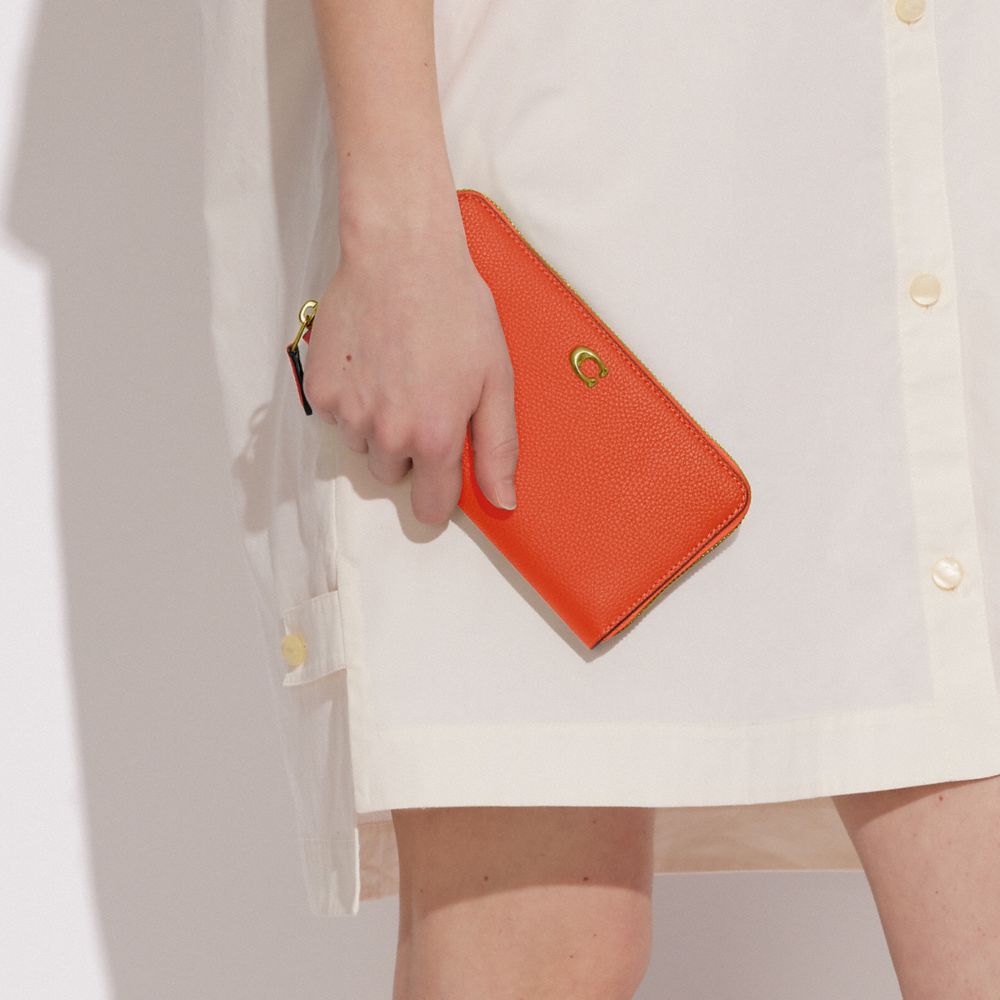 COACH®,Accordion Zip Wallet,Leather,Continental,Metal,Logo,Casual,,Detail View