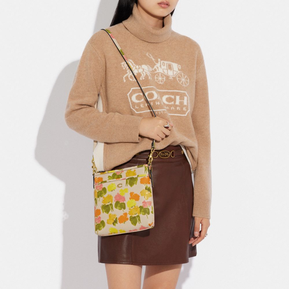 Kitt Messenger Crossbody Bag With Floral Print