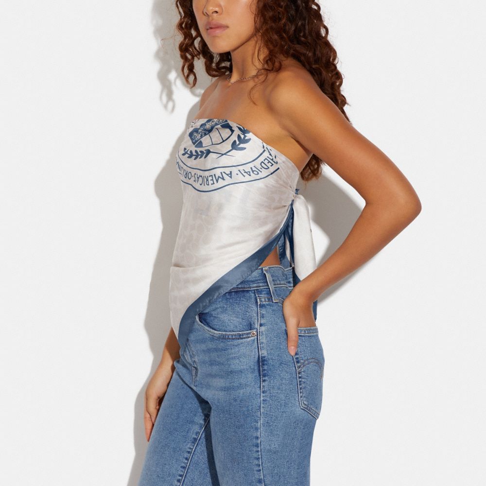 COACH®,ヴァーシティ プリント シルク スクエア スカーフ,ファッション雑貨,ｲﾝﾃﾞｨｺﾞ