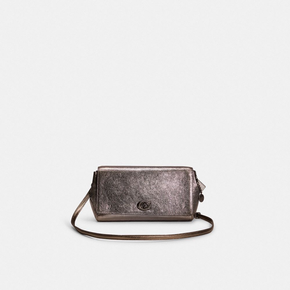 Coach clearance alexa clutch