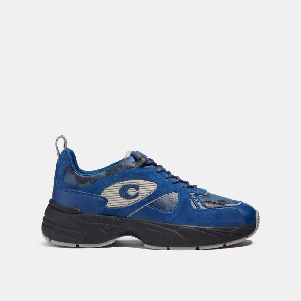 Tech Runner With Camo Print