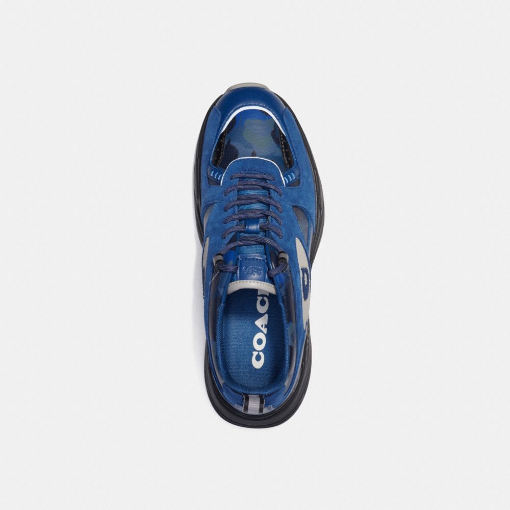 Tech Runner With Camo Print