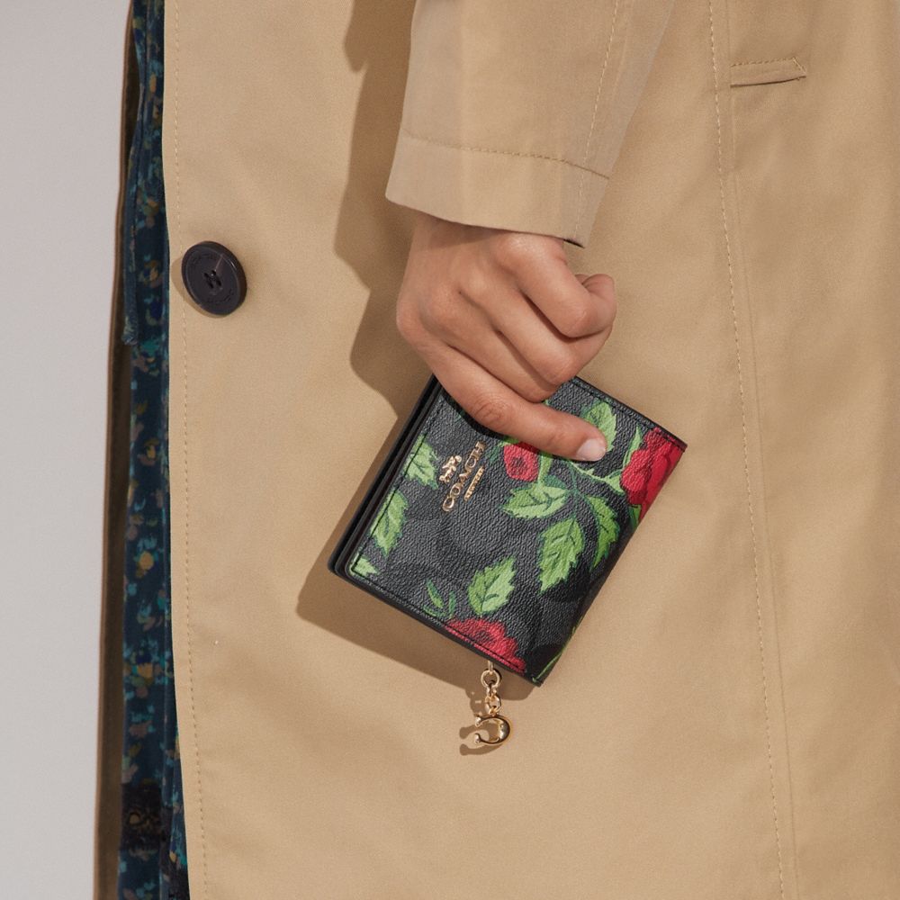 Snap Wallet In Signature Canvas With Fairytale Rose Print