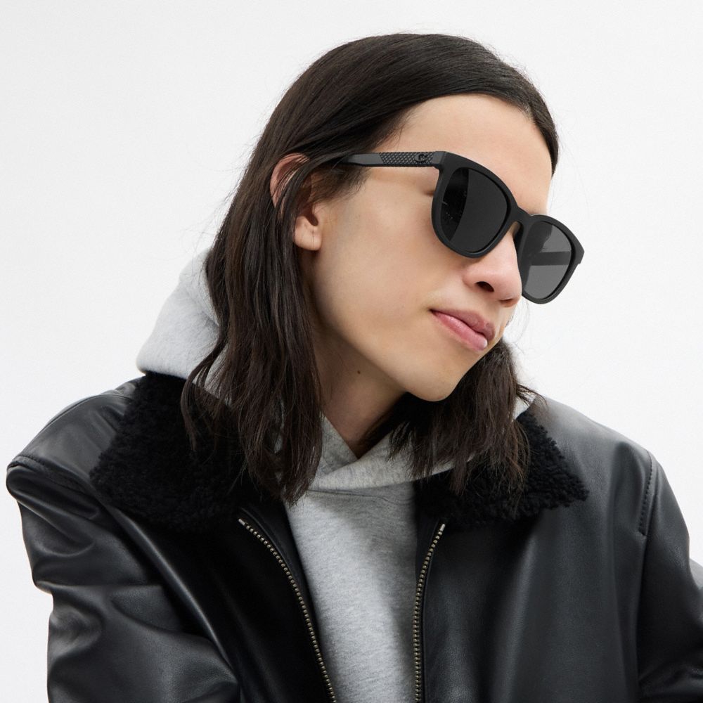 Coach Textured Square Sunglasses — фото 4