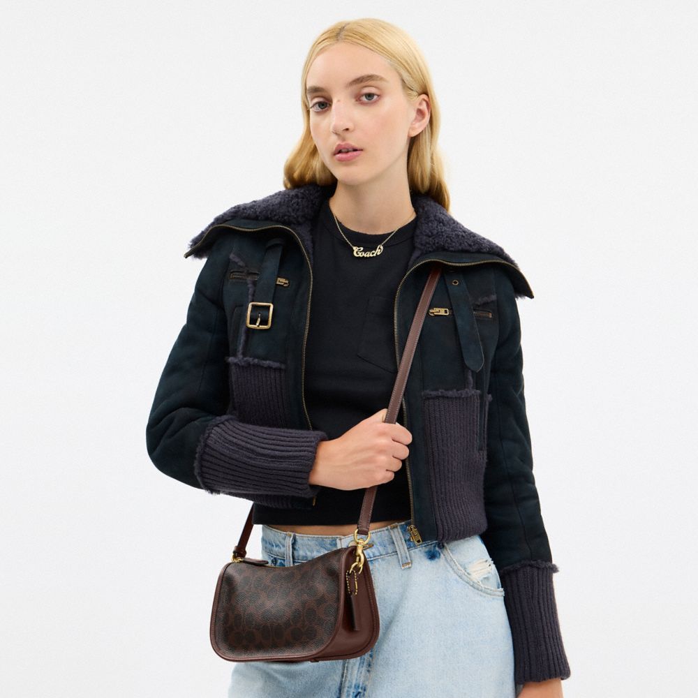 Женские сумки Coach Waverly Bag In Signature Canvas — фото 7