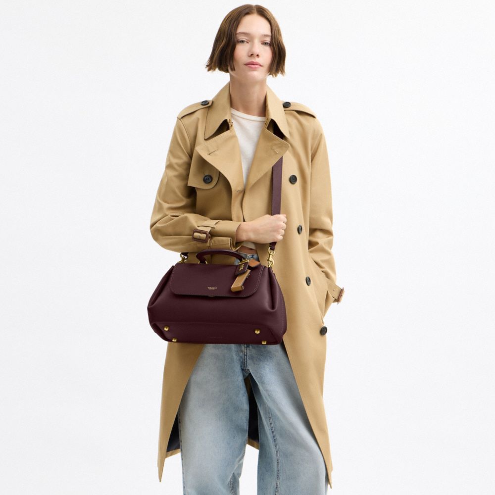 COACH®,SAC ROGUE À POIGNÉE SUPÉRIEURE SOUPLE,Laiton/Merlot multi