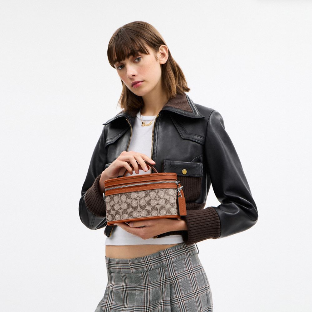 Coach Trail Bag In Crystal Signature Jacquard In Brown