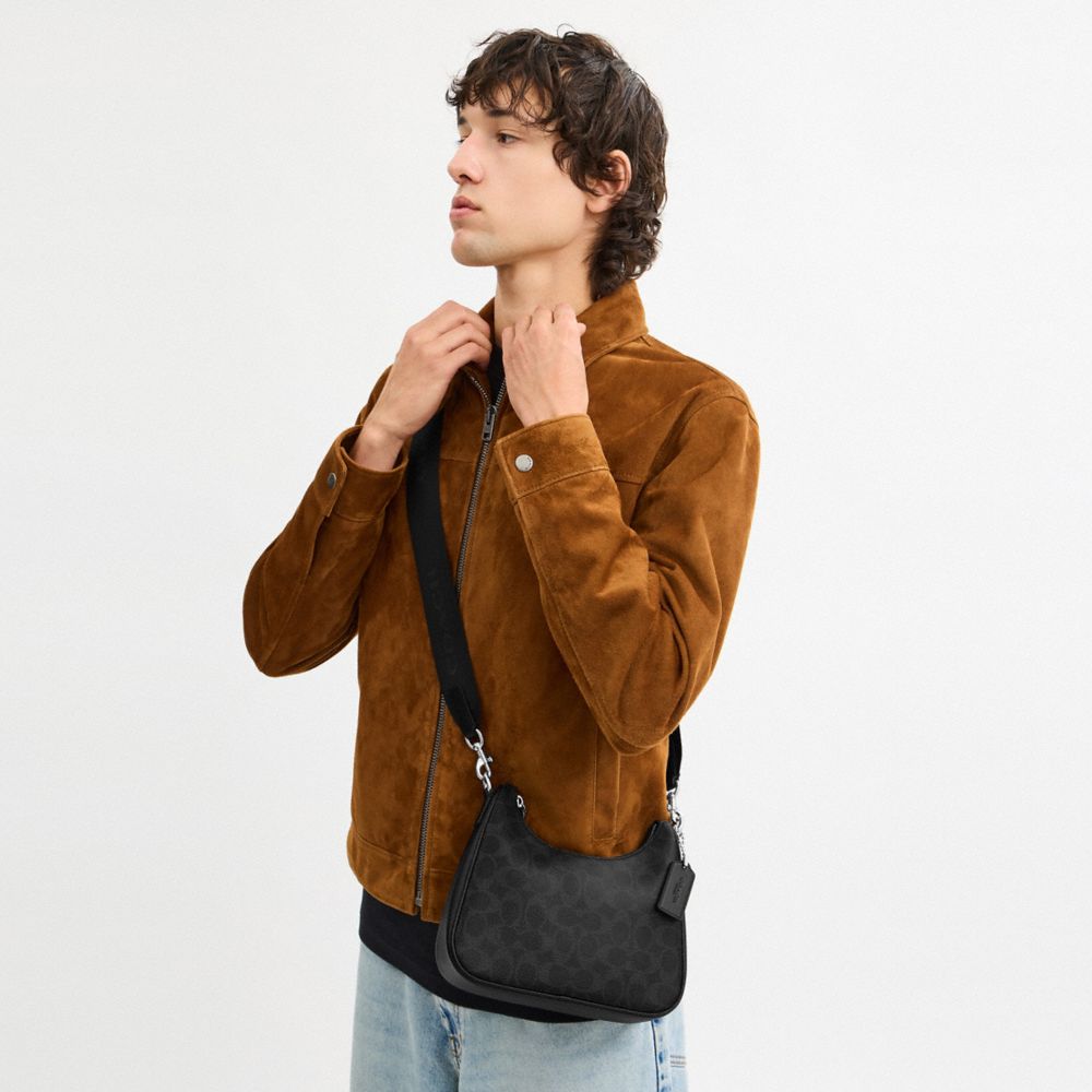 Мужские сумки Coach Nolan Hobo Bag In Signature Canvas — фото 5