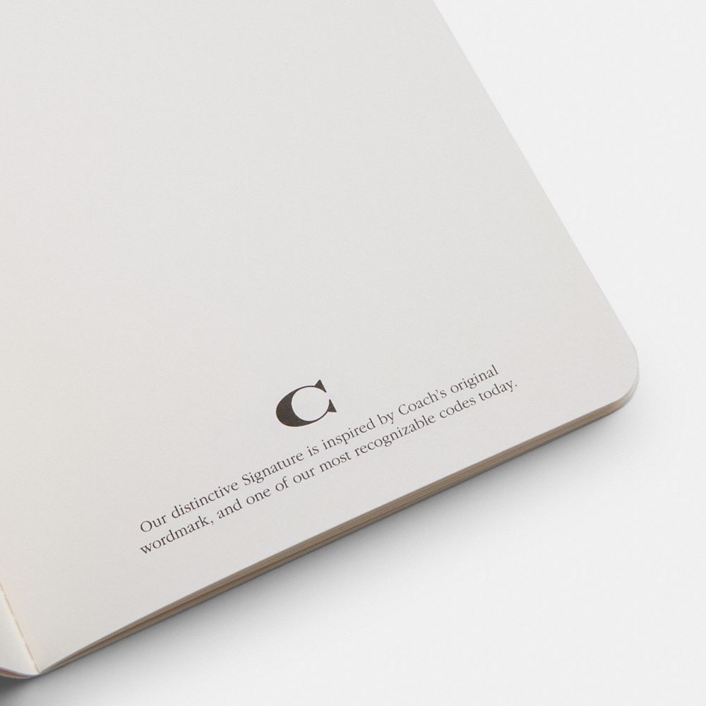 COACH®,Notebook Set In Signature,,Interior View