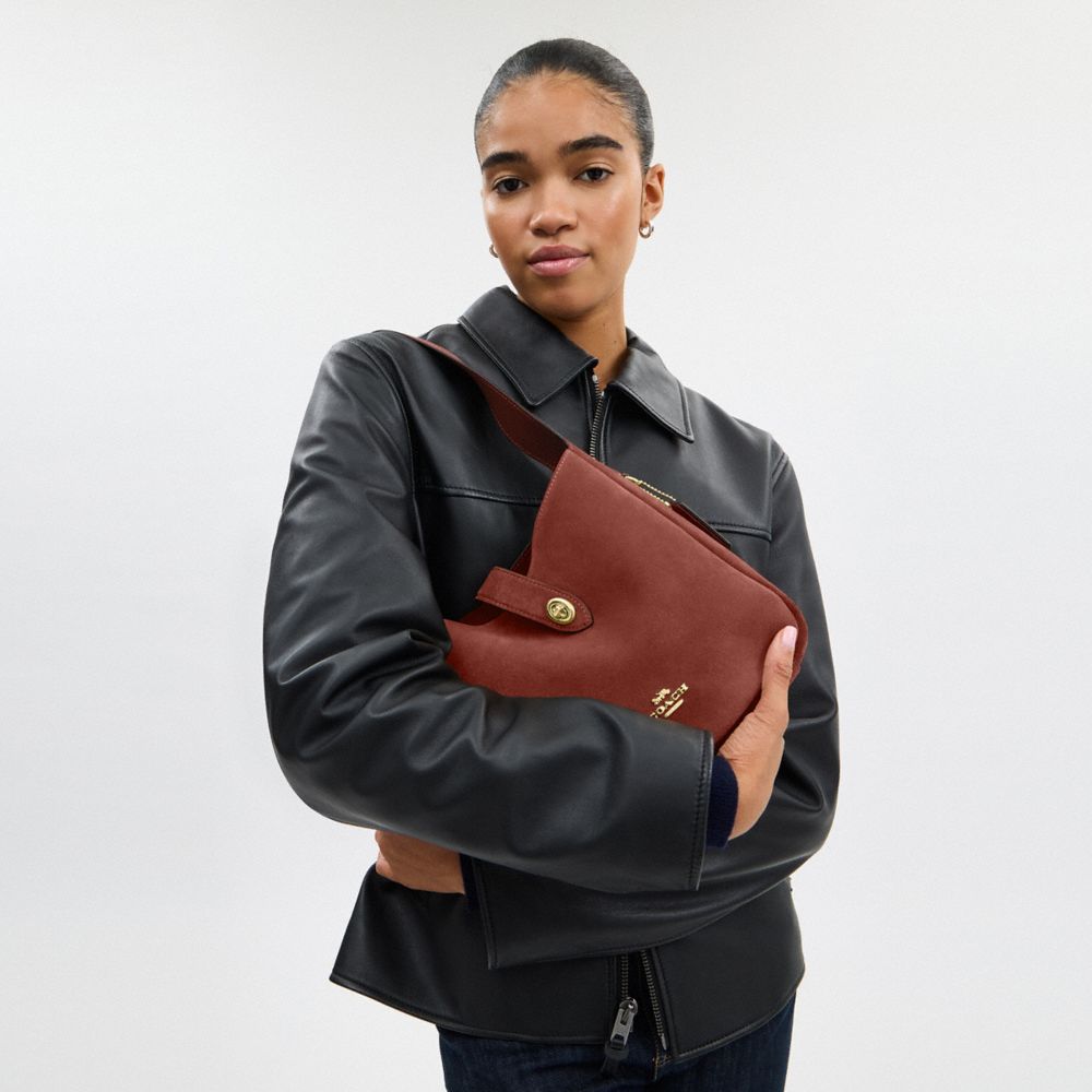 COACH®,SAC BANDOULIÈRE CONVERTIBLE HADLEY,Daim,Or/Argile,Detail View