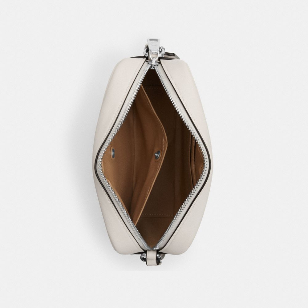 ミュージシャン CDL Hand Stitched Mini Basket Beige COACH® Outlet | Mini Jamie Camera Bag In Signature Canvas