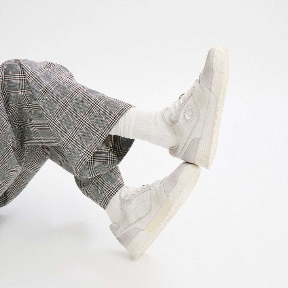 Coach Soho Sneaker In Distressed Leather In White