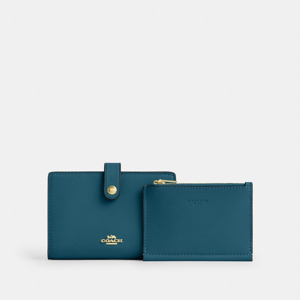 COACH®,2-In-1 Wallet,Leather,Bi Fold,Logo,Metal,Set,Casual,Teal,Angle View